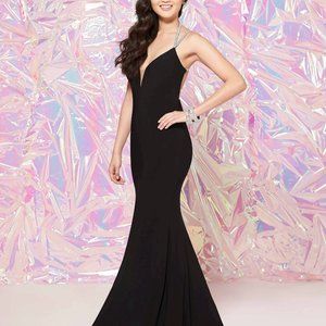 Studio17 Prom Sz 2 Exposed Back Fitted Jersey Gown